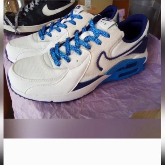 Whole Nike outfit xl size 10 display picture 2